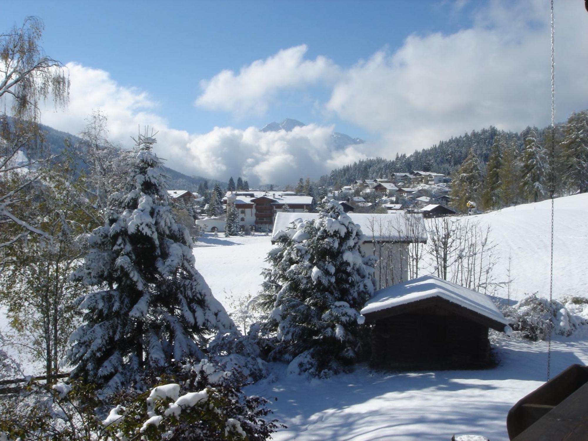 Landhaus Frenes Apartments Seefeld in Tirol Ngoại thất bức ảnh
