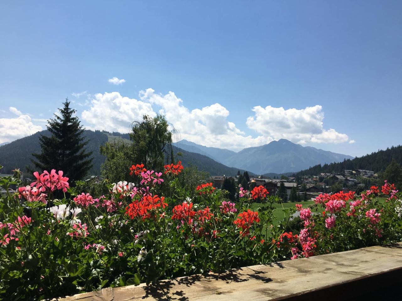Landhaus Frenes Apartments Seefeld in Tirol Ngoại thất bức ảnh